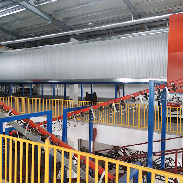 兒童游樂設備噴塑流水線